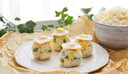 糍米爆料饭团怎么做的视频  第3张